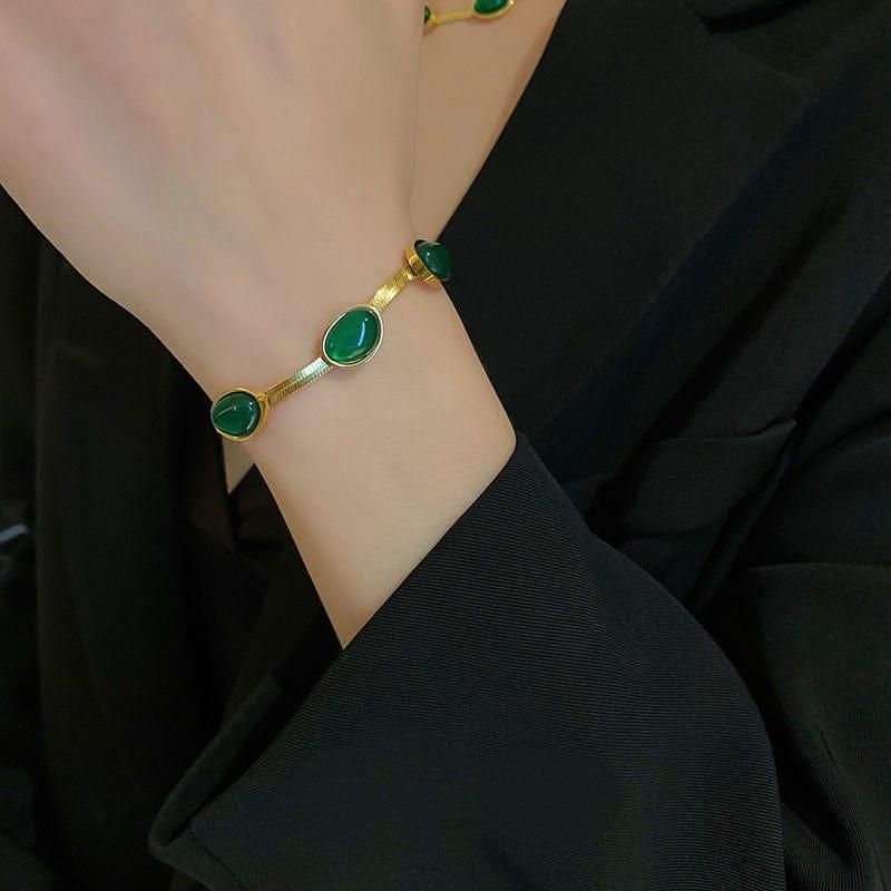 Oval Green Crystal Pendant Necklace Set With Bracelet - trendykraft